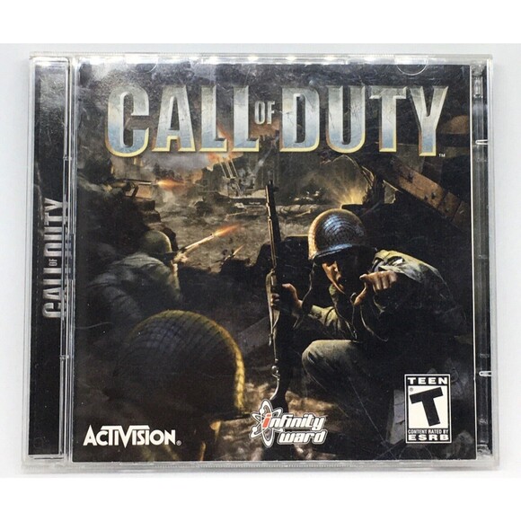 VTG Call of Duty PC 2003 Game Of The Year Edition 2 CDs Case Key Included VGUC - Picture 10 of 11
